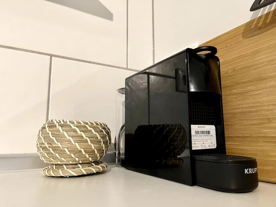 Gemuetliche Wohnung In Ruhigem Wohngebiet アシャッフェンブルク エクステリア 写真